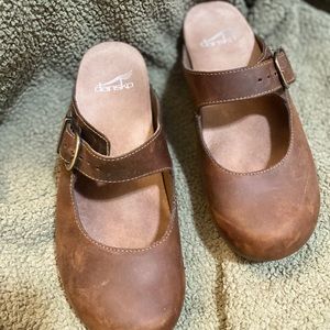 Dansko Mary Jane style open back clogs with adjustable straps size 37 or 6.5